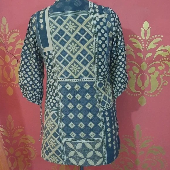 Ritu kumar kurti - Picture 4 of 13